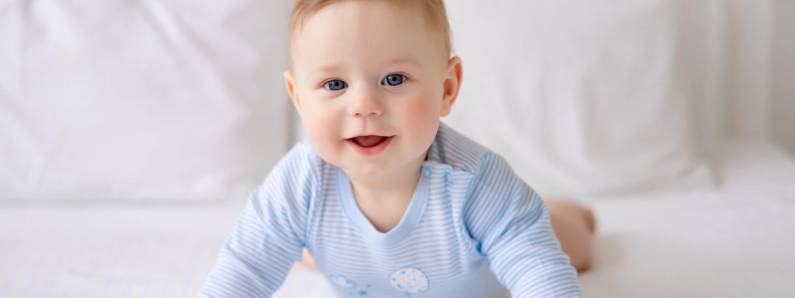 5 Aylık Bebek Gelişimi: Beslenme, Fiziksel Gelişim, Uyku