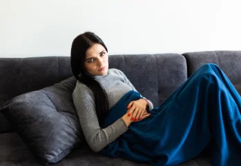  Hamilelikte Boğaz Yanması Neden Olur? Nasıl Geçer?