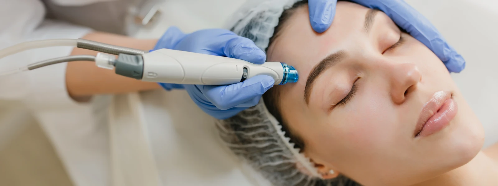 Hydrafacial Cilt Bakımı Nedir? Nasıl Uygulanır?