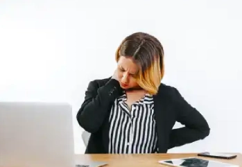 Sırt ve Boyun Ağrıları Neden Olur? Nasıl Geçer?