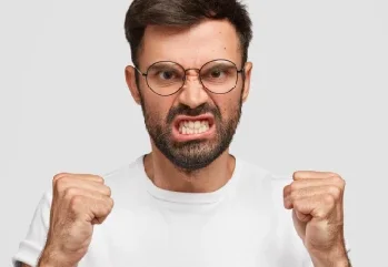 Aşırı Sinirlilik Neden Olur? Nasıl Giderilir?
