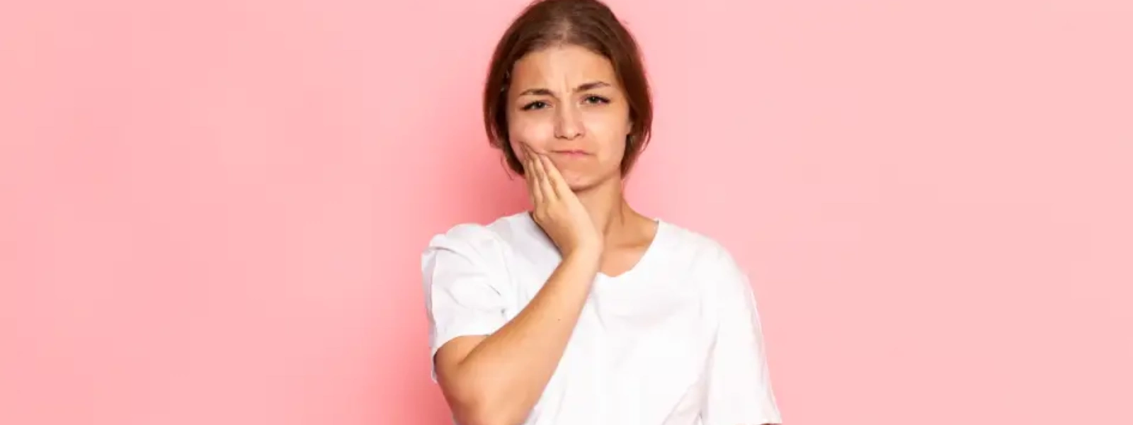 Geçmeyen Diş Eti İltihabı Neden Olur? Nasıl Geçer?