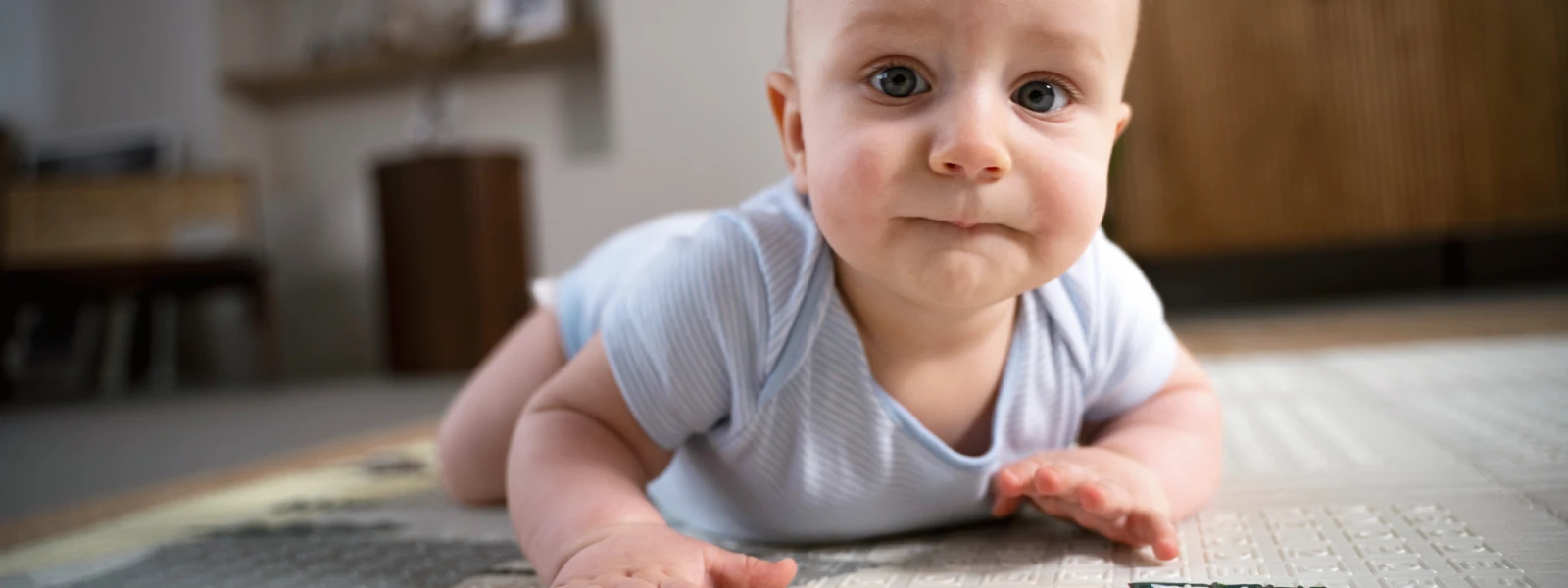 4 Aylık Bebek Gelişimi: Beslenme, Fiziksel Gelişim, Uyku